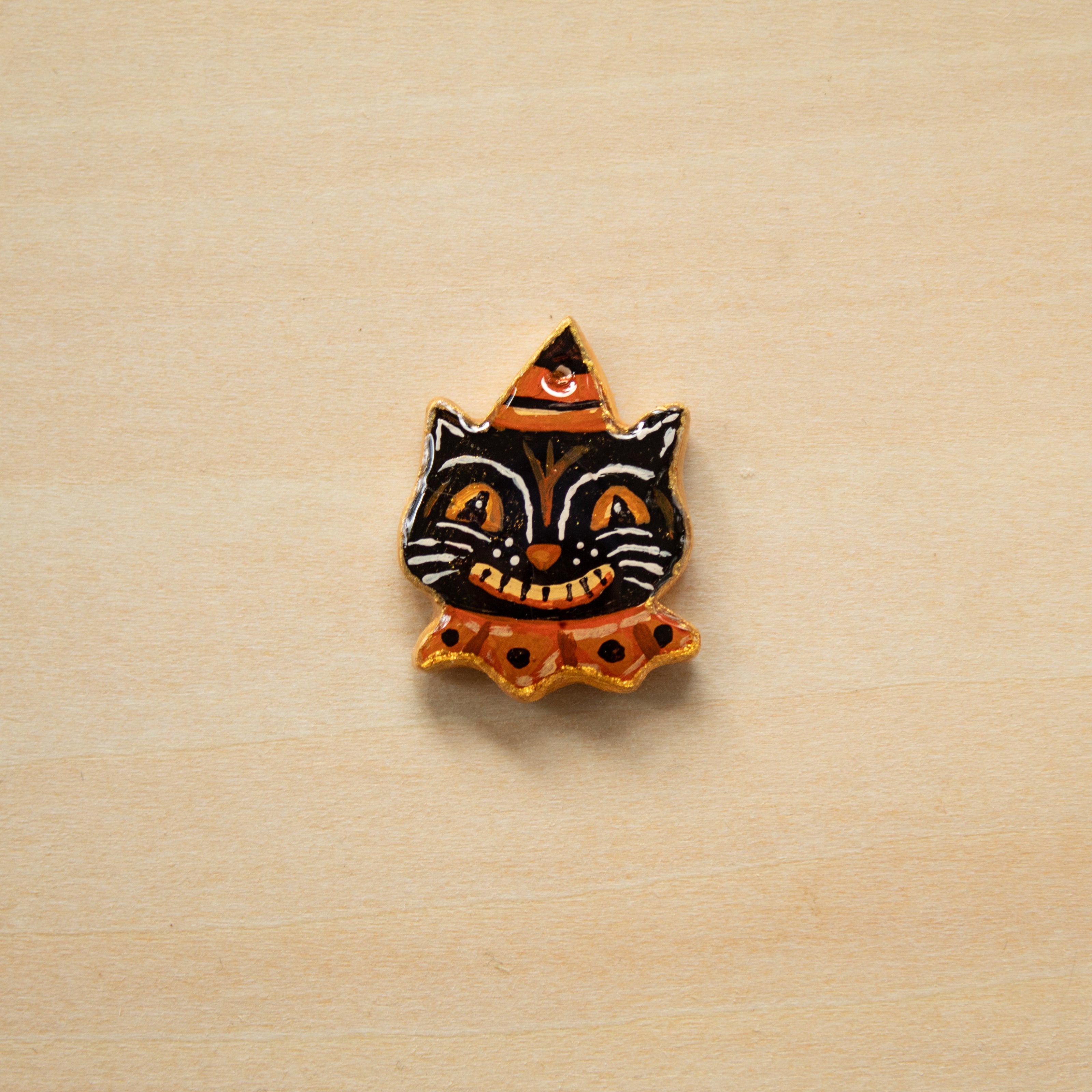 Vintage Halloween Black Cat - CHARM8